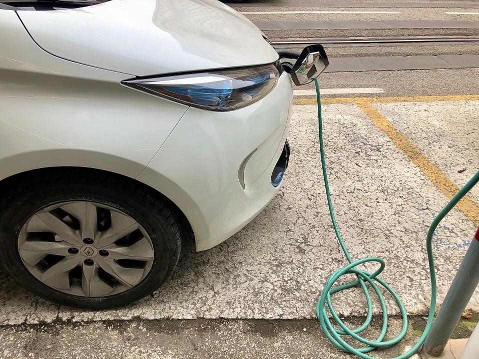 Electric cars are poised to be the future of the auto industry | Twenty20