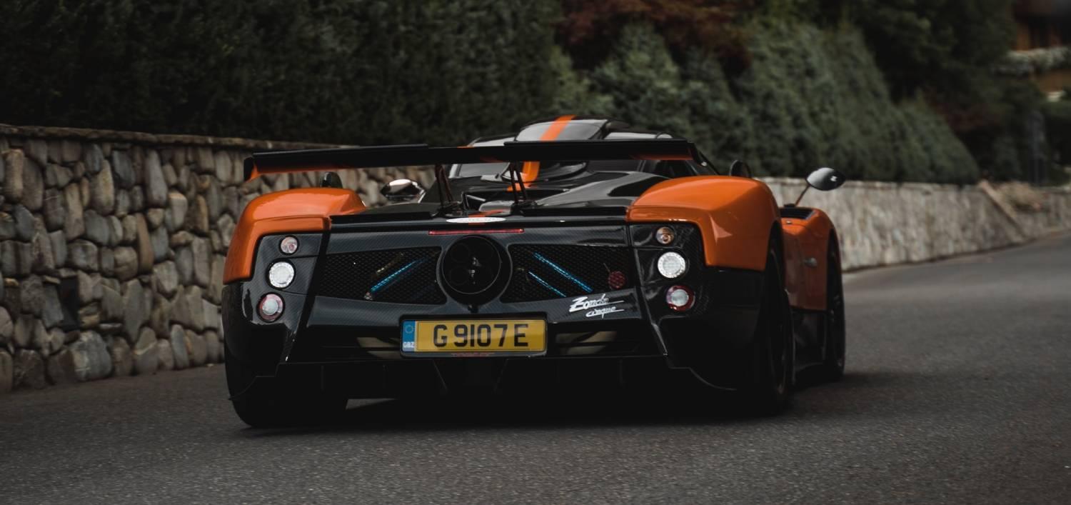 A view of the Pagani Zonda from behind. 