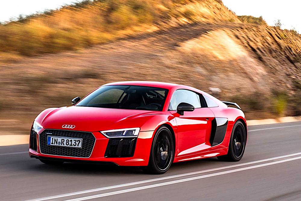 Get your Audi owner a Stage 1 Driving Course at Simraceway Performance Driving Center